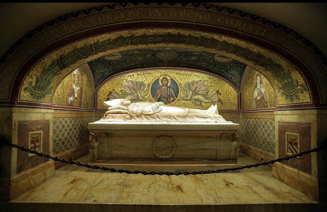 Papal tombs and Vatican grottoes beneath St. Peter's Basilica